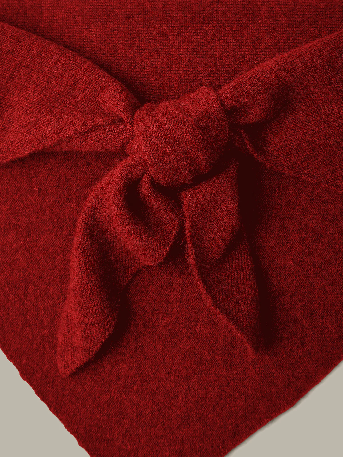 Elle: 100% Cashmere Triangle Scarf - Image 3