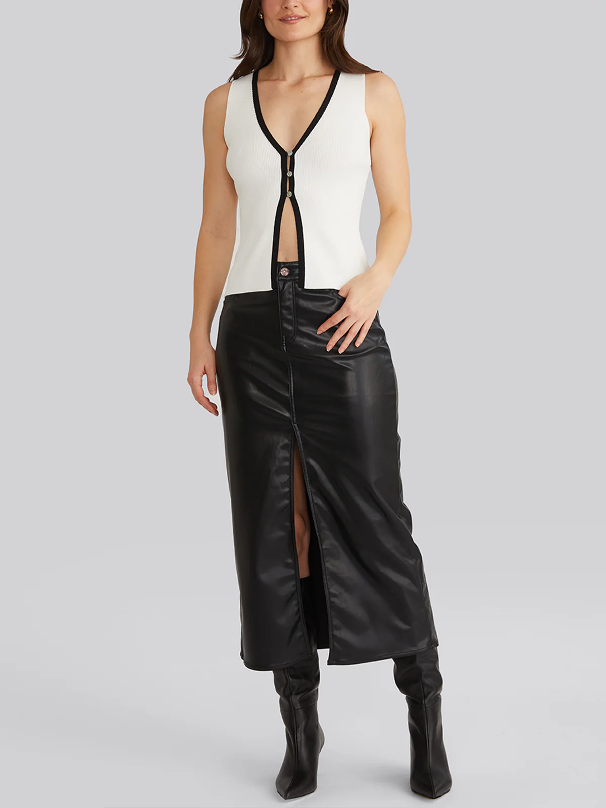 Abby: Tipping Button Front Vest - Image 4
