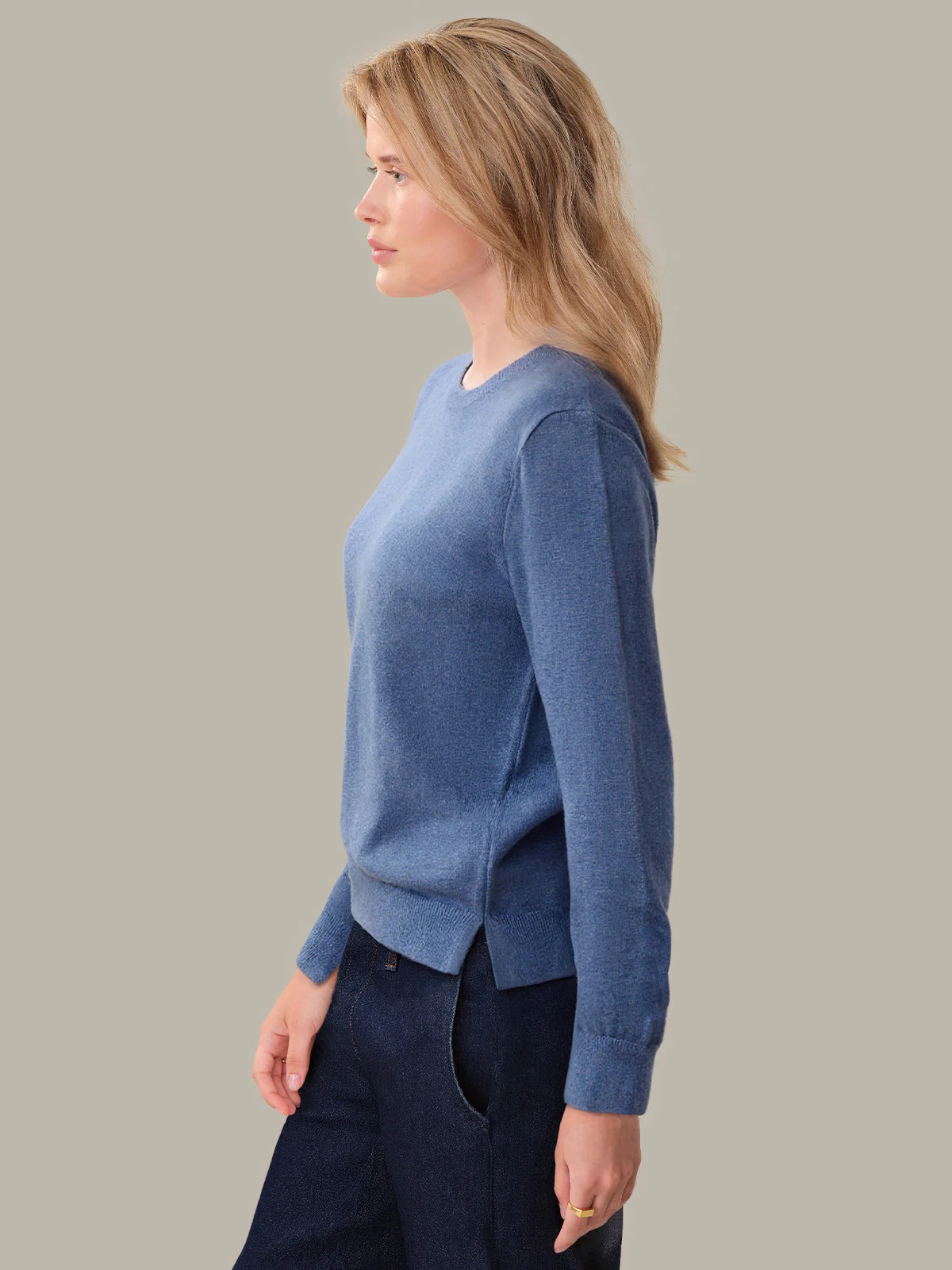 Alba: Cashmere Blend Crewneck - Image 2