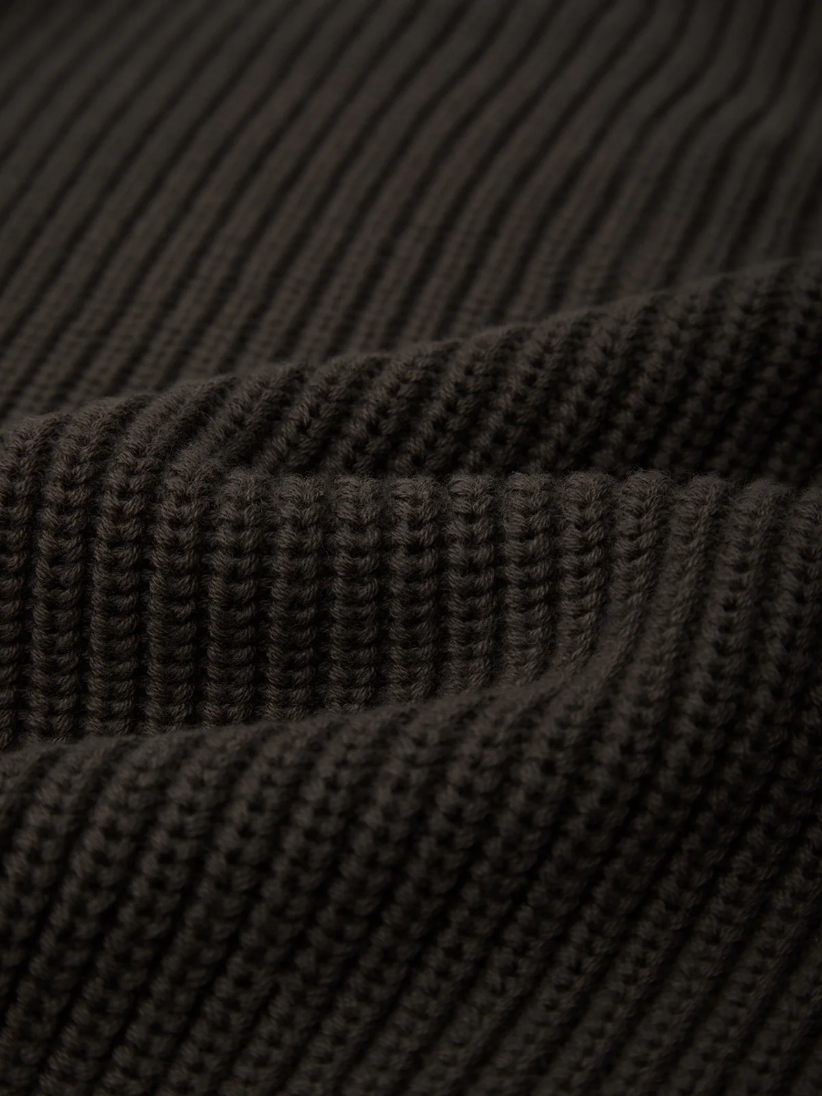 Amara: V-Neck Shaker Stitch Cotton Sweater - Image 5