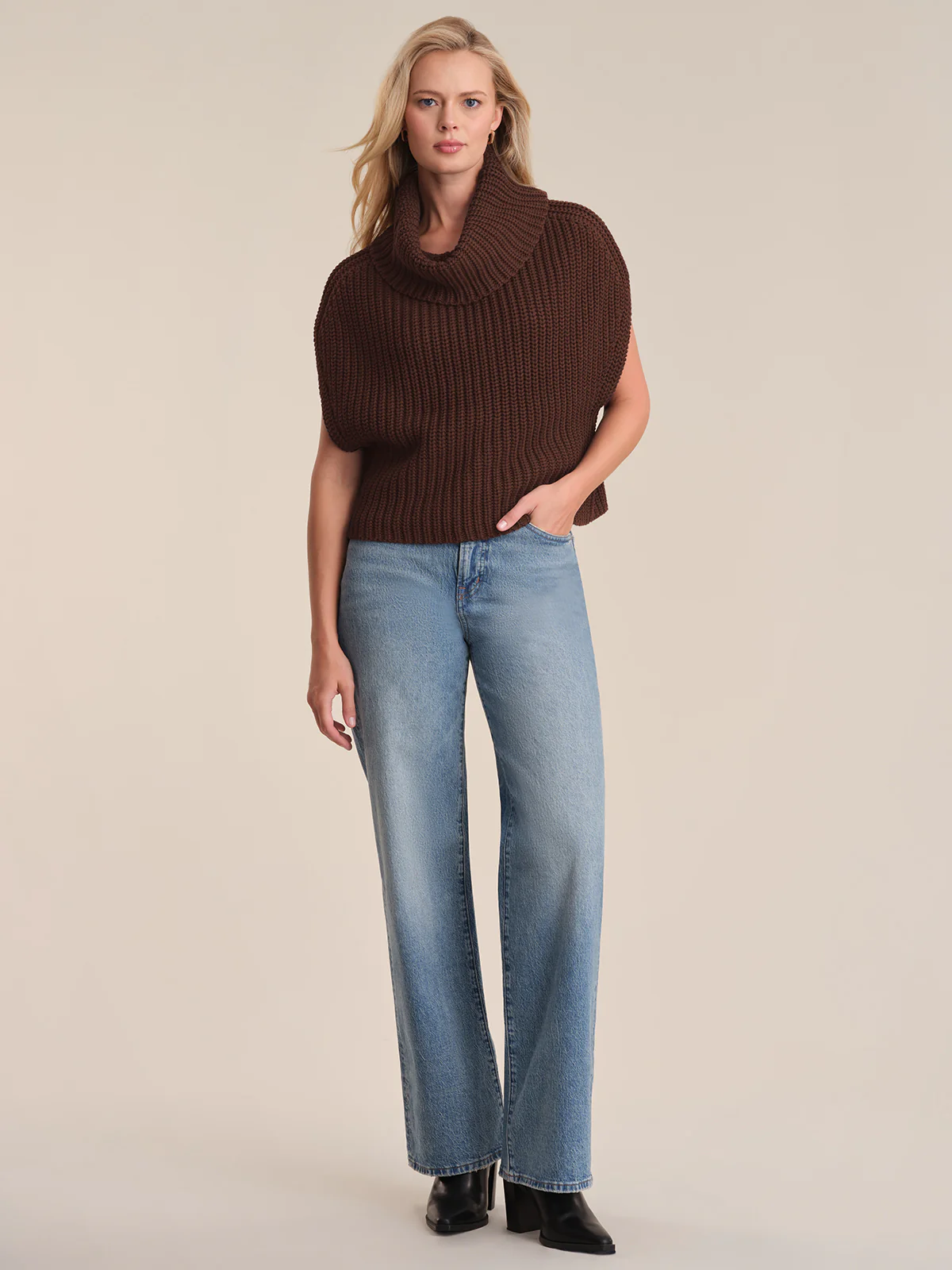 Cate: Cotton Sleeveless Turtleneck Sweater - Image 4