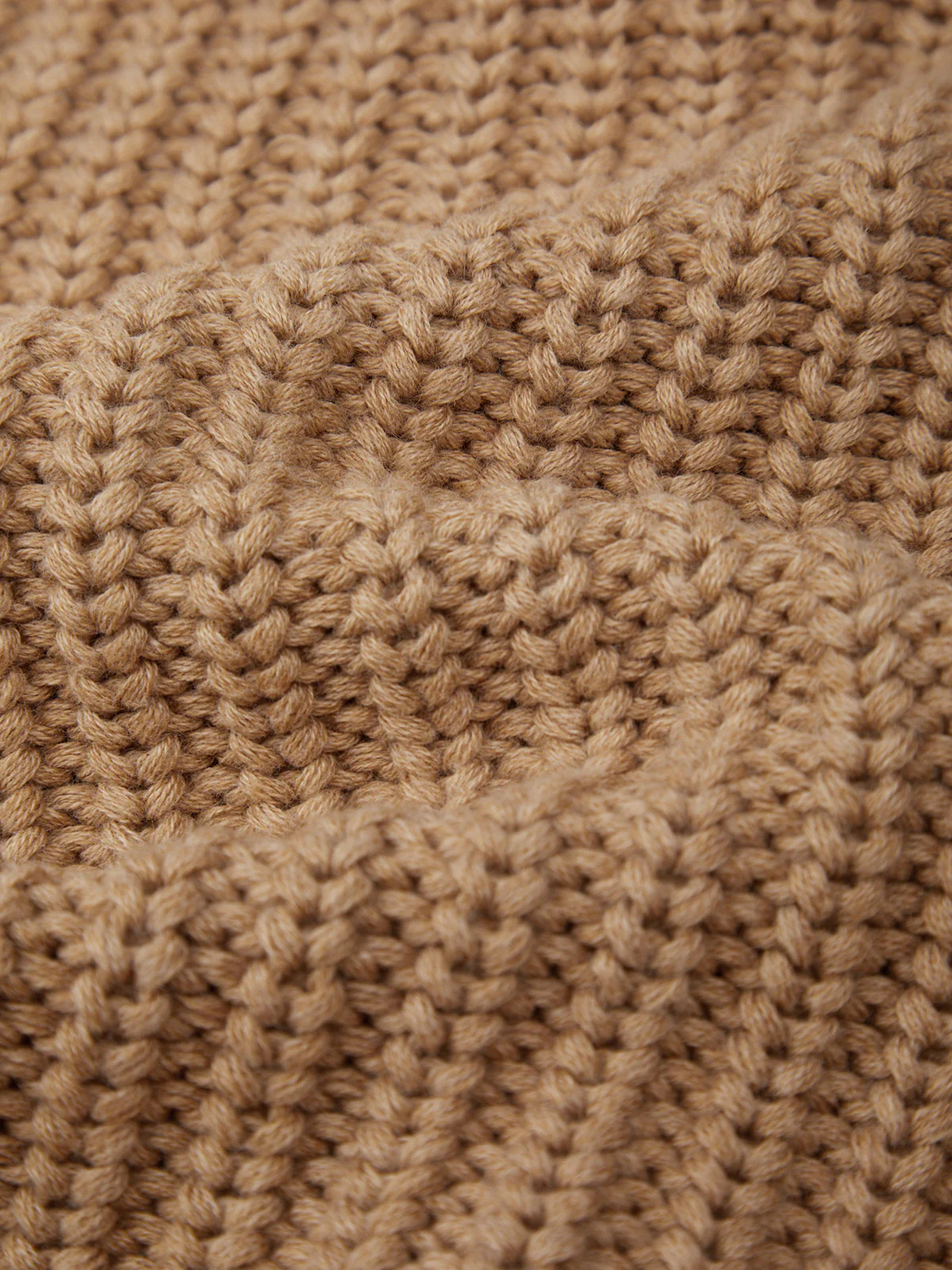 Cate: Sleeveless Turtleneck Sweater - Image 5