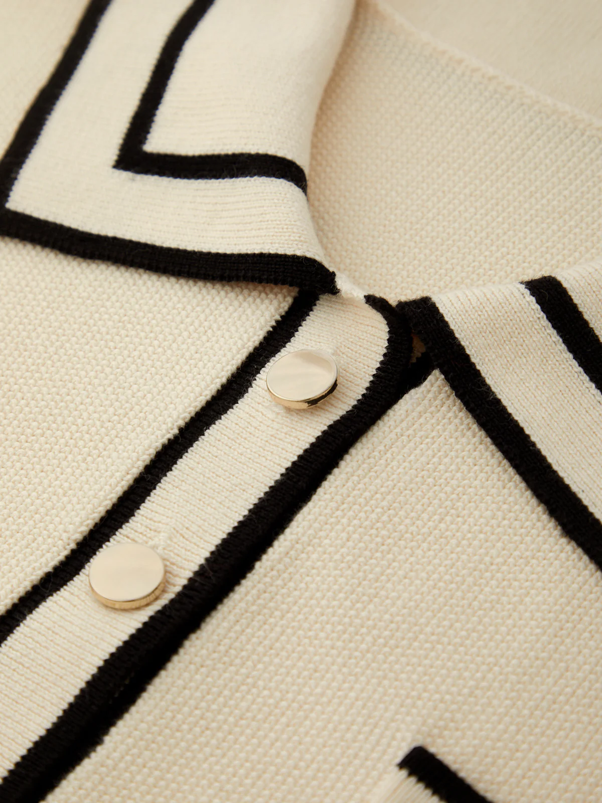 Vita: Contrast Trim Cotton Pullover - Image 4