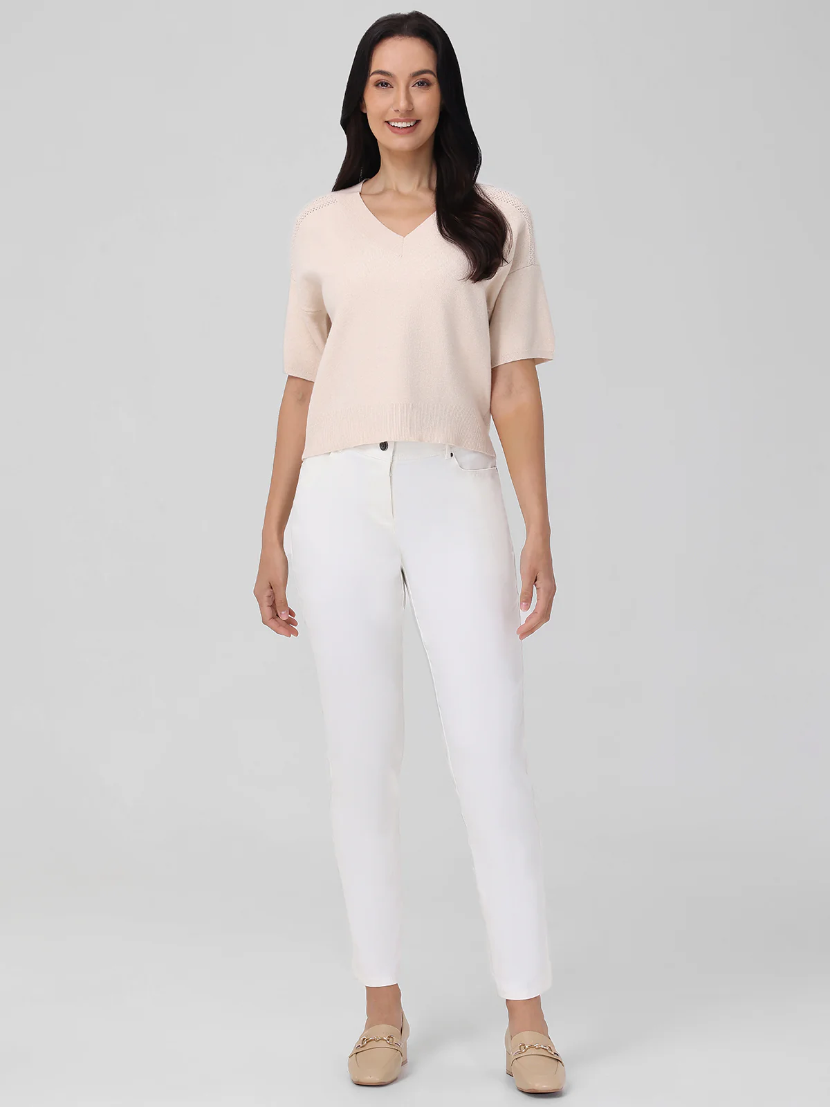 Isla: V-Neck Short Sleeve Sweater - Image 4