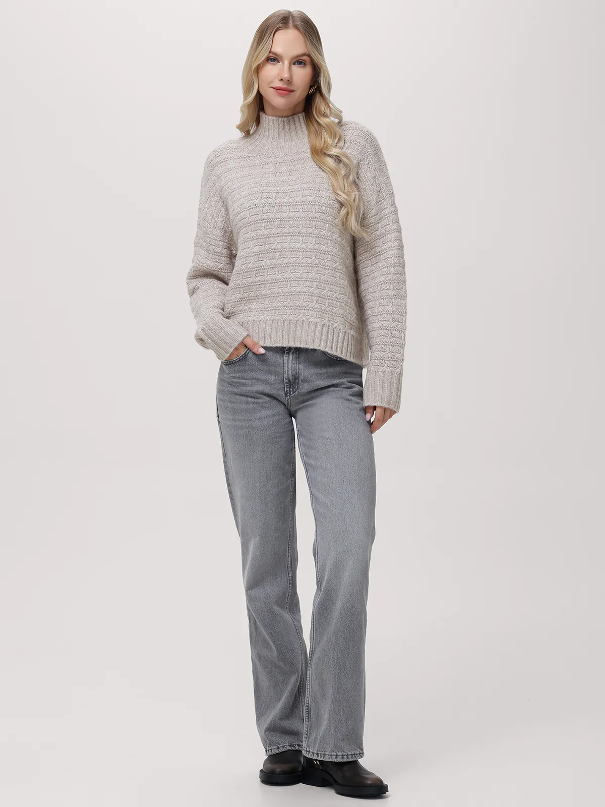 Layla: Mockneck Sweater - Image 4