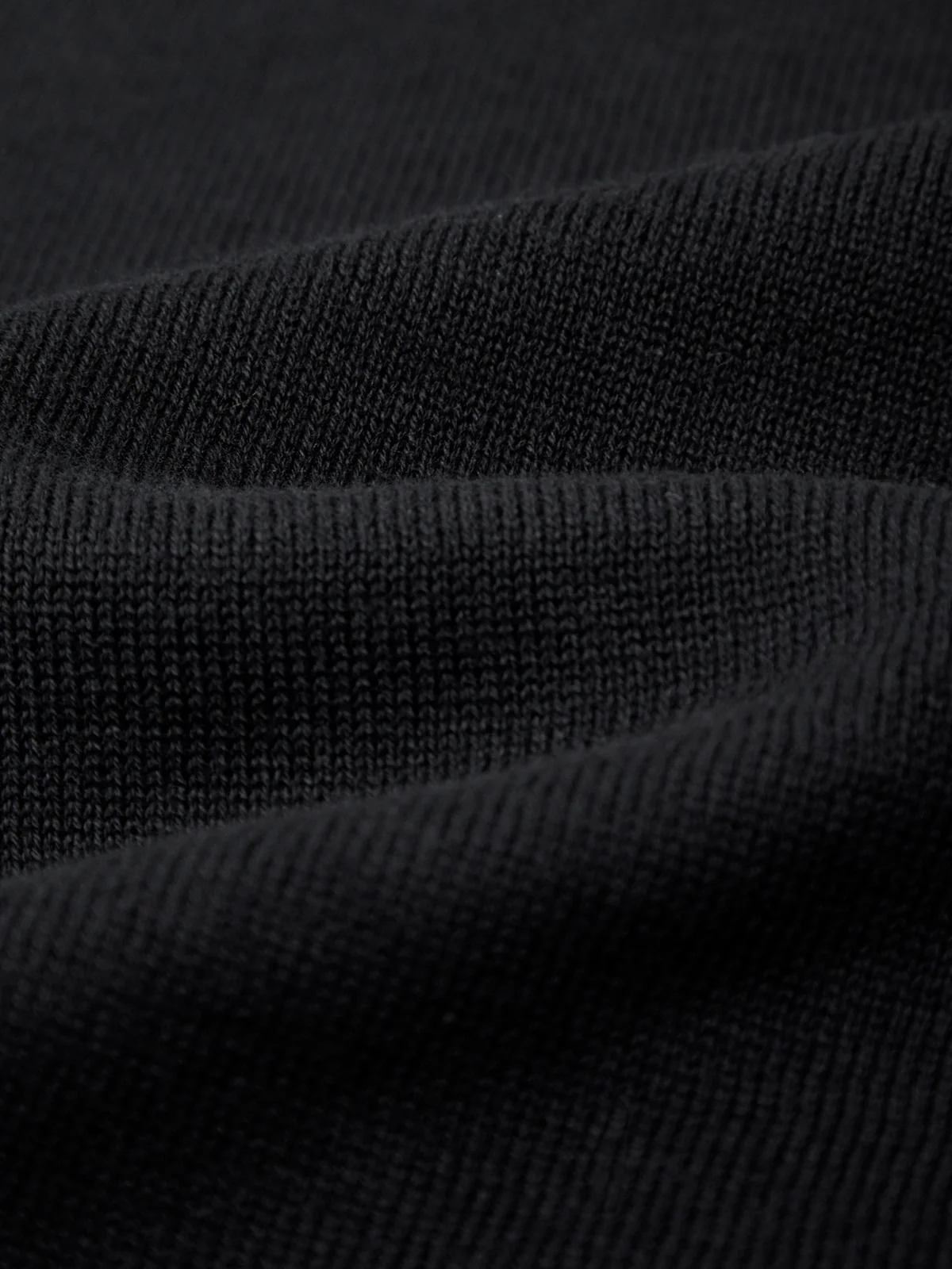 Grant: Men's Cotton V-Neck Sweater - Image 5