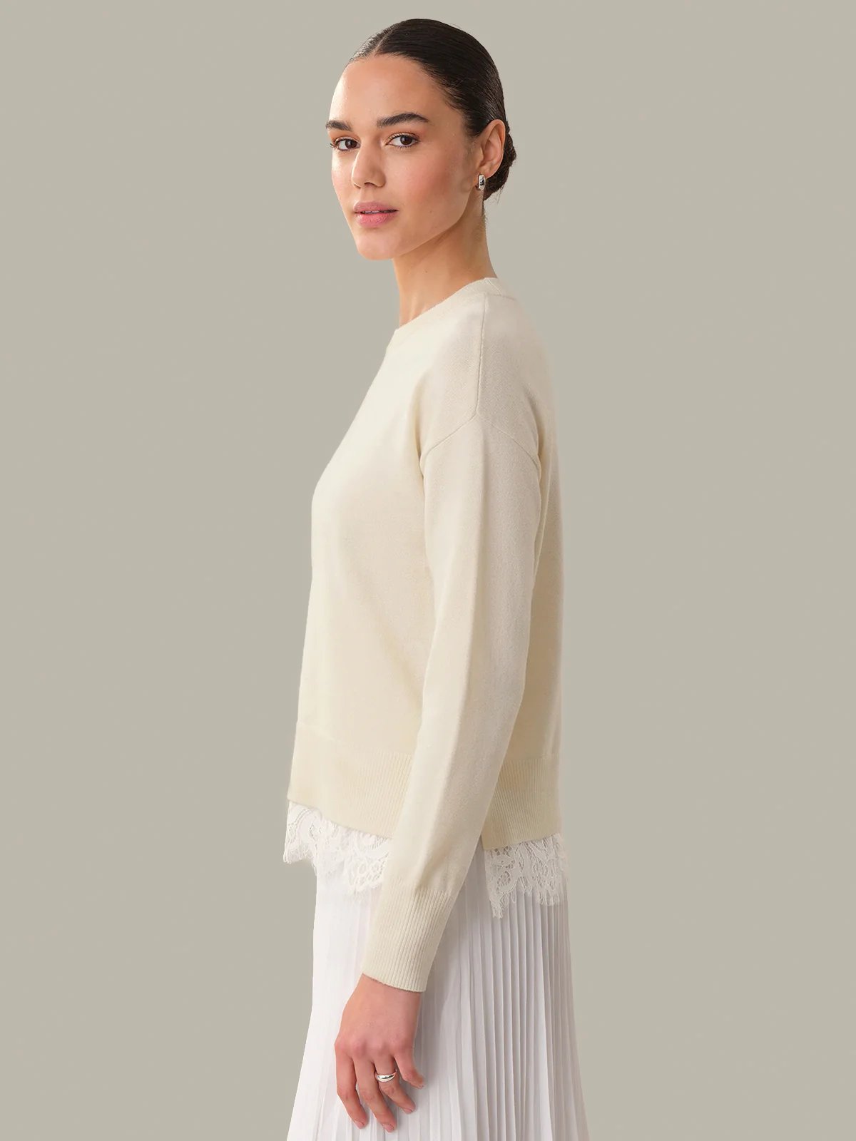 Neve: Lace Detail Cashmere Blend Open Back Pullover - Image 2