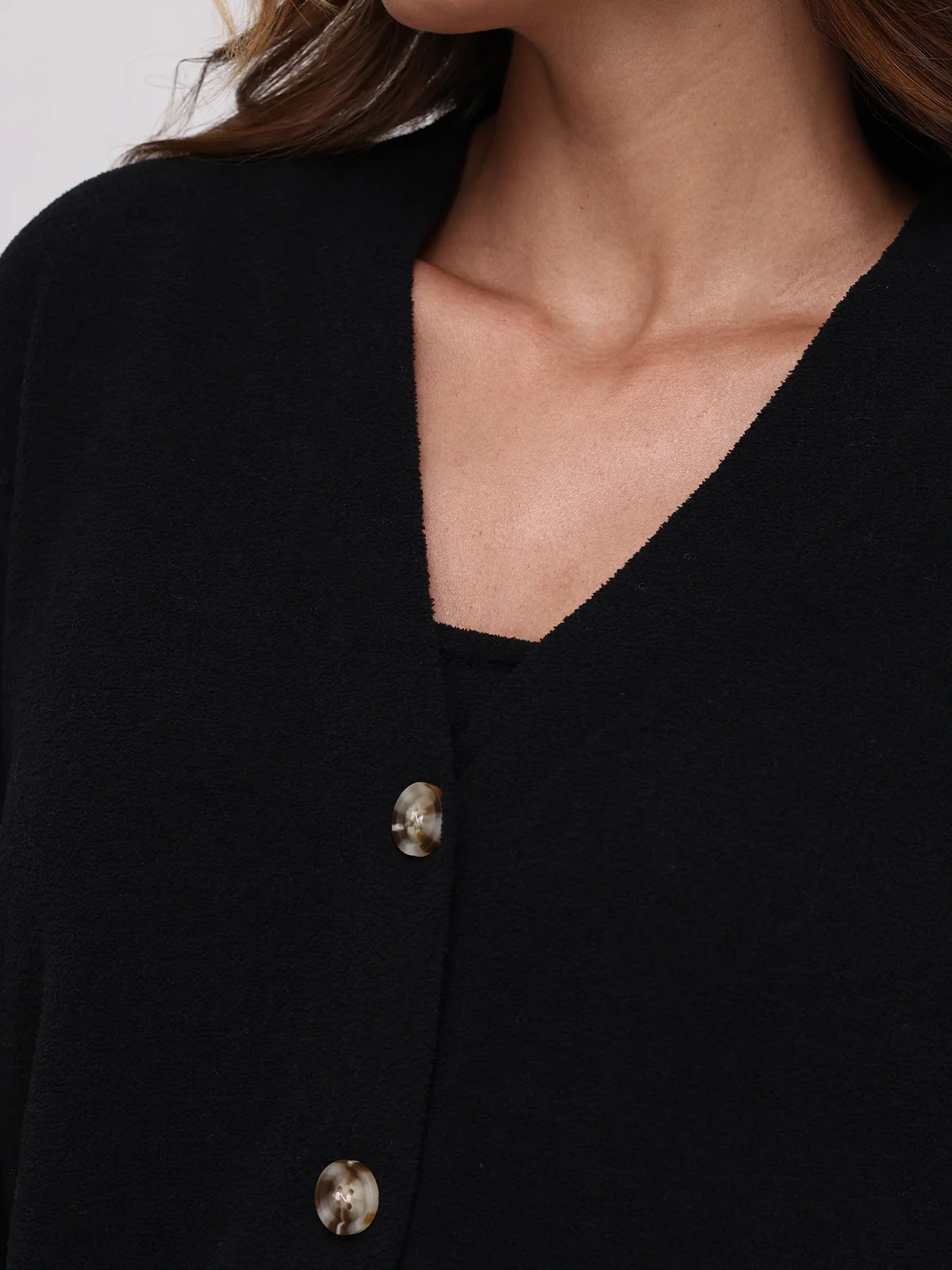 Riley: V-Neck Cardigan - Image 5
